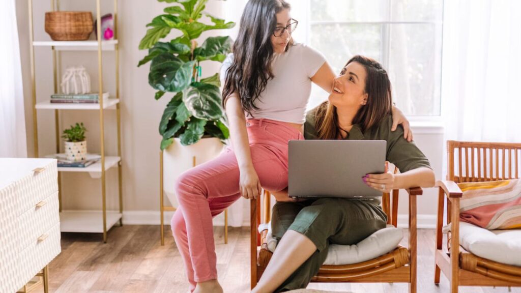 International Mothers Day 2025 In Hindi